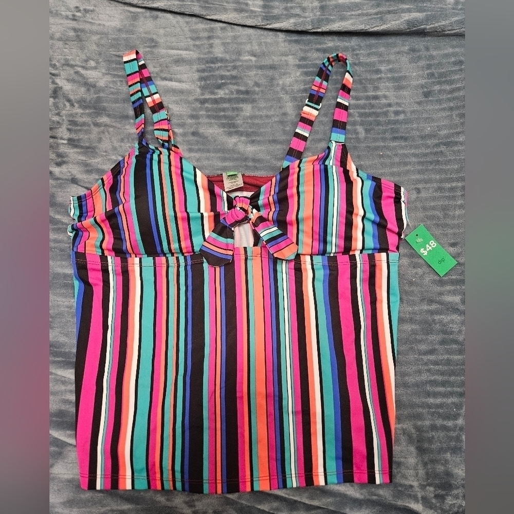 NWT! DIP tankini Swim Top!